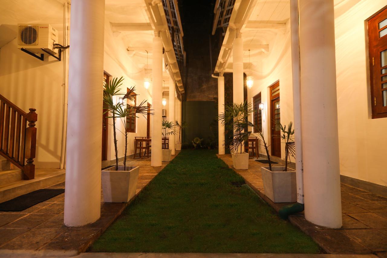 Knight Inn - Galle Fort Εξωτερικό φωτογραφία