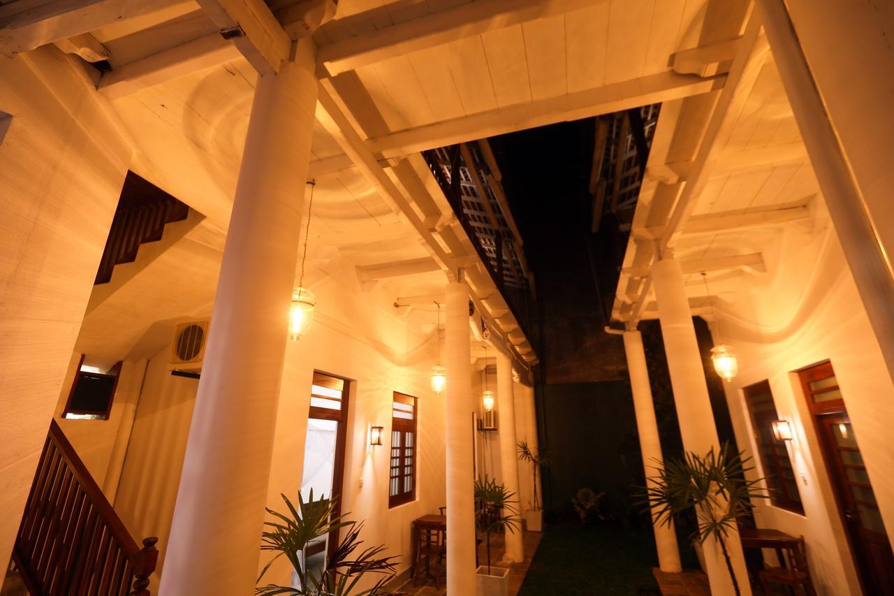 Knight Inn - Galle Fort Εξωτερικό φωτογραφία